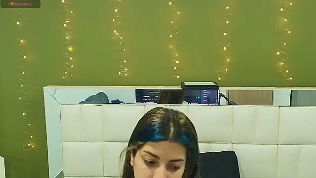 Snapshot of gisell_gomez chatting on September 24, 12:15 pm gisell gomez online show from September 24, 12:15 pm