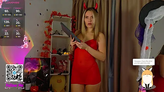 HoneyJohansson online show from October 26, 7:31 pm