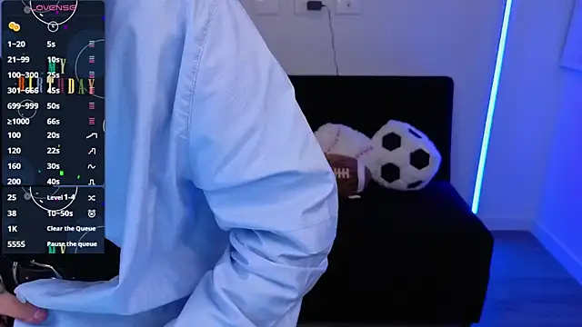 imlaiaaa online show from November 5, 12:38 am