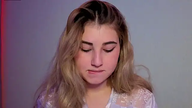 sugarskitty online show from November 1, 1:21 am