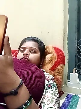 Hot crety online show from February 17, 12:04 pm