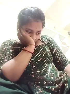 Hot crety online show from December 20, 3:38 pm