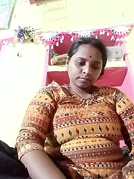 Hot crety online show from March 31, 8:25 am