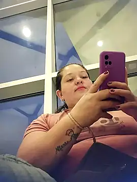 Daphne girlsex online show from June 24, 11:26 pm