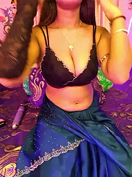 cute-sumi online show from April 11, 1:48 pm