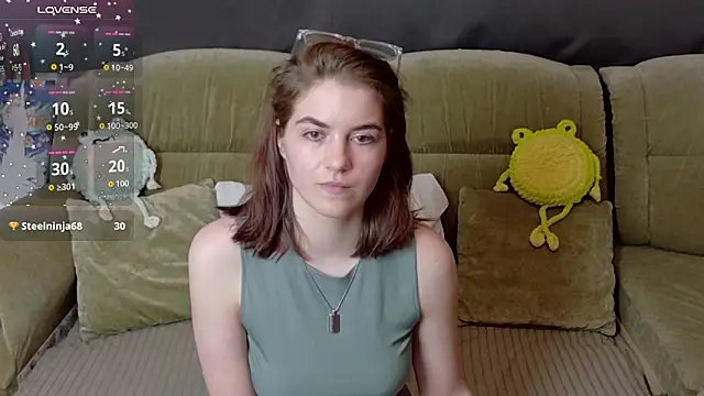 ElzaBlis online show from April 4, 3:22 pm