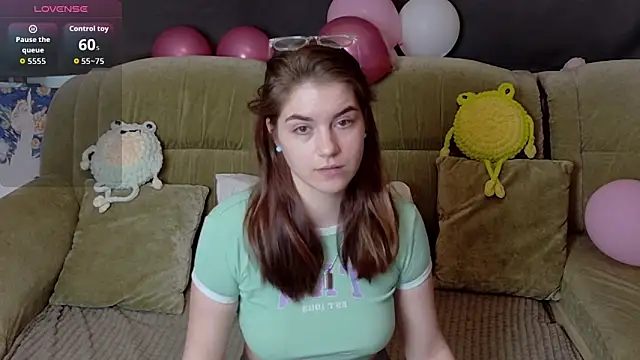 ElzaBlis online show from February 18, 1:10 pm