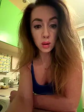 MarinaDiva11 74 online show from October 11, 8:33 pm