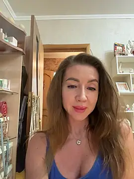 MarinaDiva11 74 online show from April 1, 8:28 pm