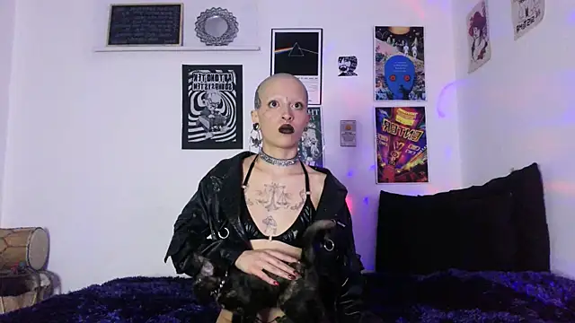 plutonbluemooon333 online show from January 10, 12:59 am