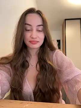 Maribelle Vinnie online show from December 22, 8:17 am