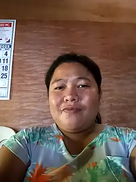 Snapshot of Perfect_smile01 chatting on October 16, 12:24 am Perfect smile01 online show from October 16, 12:24 am