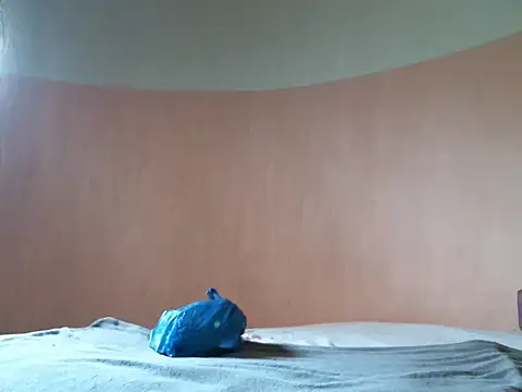 Pretty miss devilxxx35 online show from October 28, 7:03 am