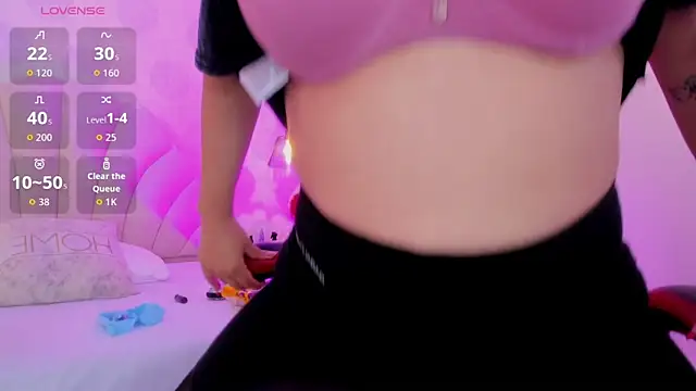 GIANAMILLER6 online show from March 7, 12:45 pm