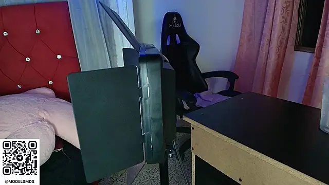 catalina santana20 online show from November 22, 10:45 pm