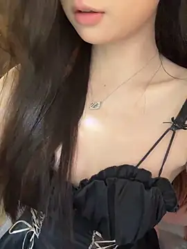 Nana kute20 online show from May 15, 5:16 pm