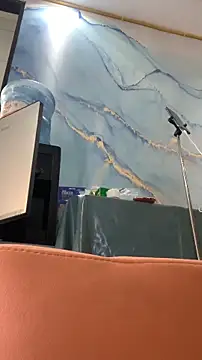 zhizhinaigai online show from February 15, 7:51 am