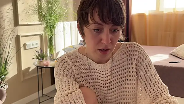 daniellia  online show from May 9, 2:30 pm