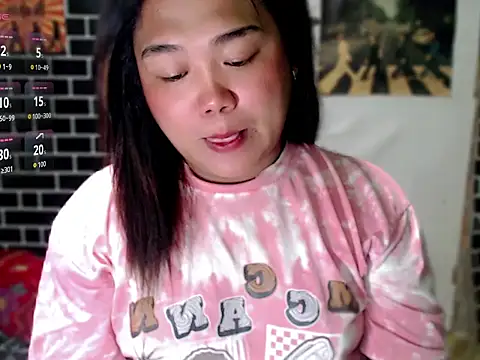 luluakovi 69 online show from February 17, 7:18 am