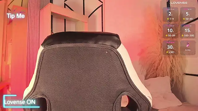 sunnypaytton online show from March 27, 12:39 pm