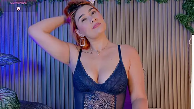 Celeste Presstigge online show from December 19, 10:35 pm