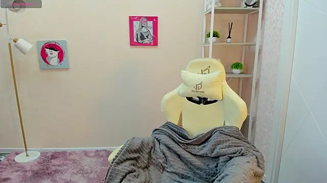 R0cket bunny online show from October 13, 1:19 am