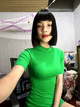 Snapshot of andymi1 chatting on September 9, 2:28 pm andymi1 online show from September 9, 2:28 pm
