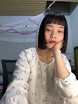 andymi1 online show from April 22, 1:57 am