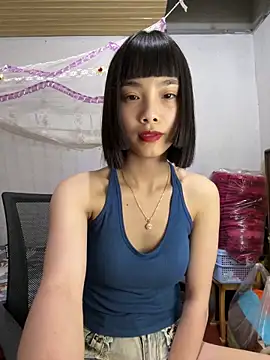 Snapshot of andymi1 chatting on October 12, 2:19 pm andymi1 online show from October 12, 2:19 pm