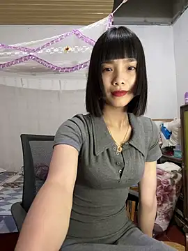 Snapshot of andymi1 chatting on September 10, 2:39 pm andymi1 online show from September 10, 2:39 pm