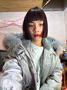 andymi1 online show from November 18, 2:23 am