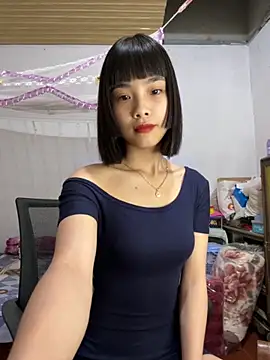 Snapshot of andymi1 chatting on September 17, 3:15 am andymi1 online show from September 17, 3:15 am