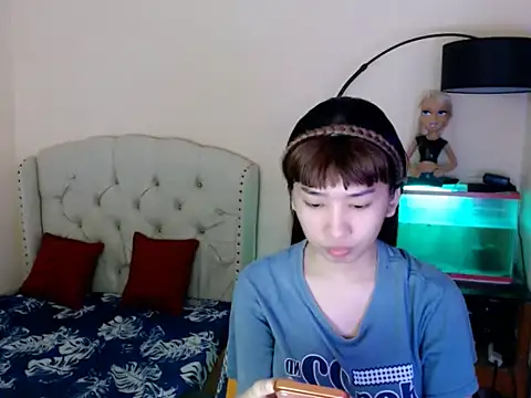 ShantalFoxxy  online show from February 22, 9:21 am