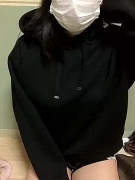 -SAKI-xx online show from December 17, 2:10 pm