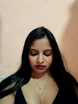 Maahhii 2 online show from January 9, 8:24 pm