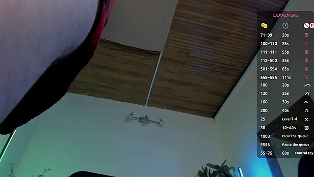 tyler jones  online show from March 16, 4:48 am