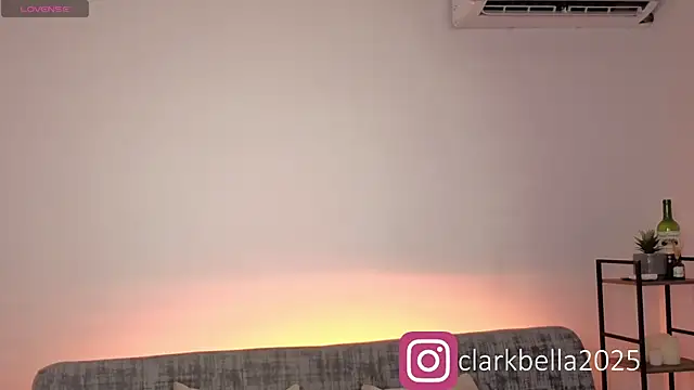 bellaa clark online show from October 3, 12:27 am