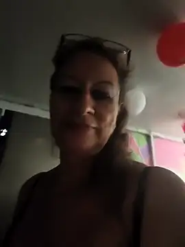 MaryeLunna online show from February 15, 12:48 pm