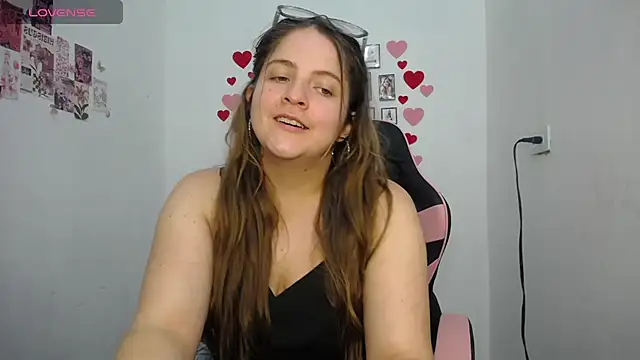 Pregnant Kloe online show from May 14, 10:26 pm