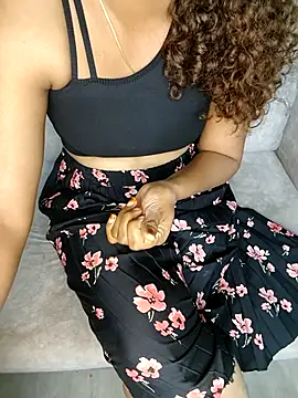 Tamilpallavi online show from February 19, 5:45 pm