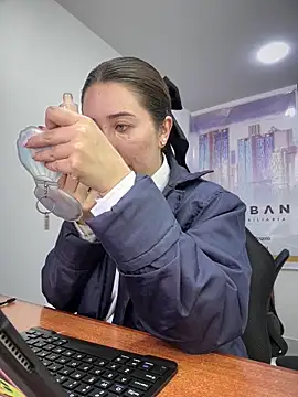 SUSY  06 online show from February 24, 12:15 pm