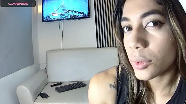 rachell owen online show from November 13, 9:14 pm