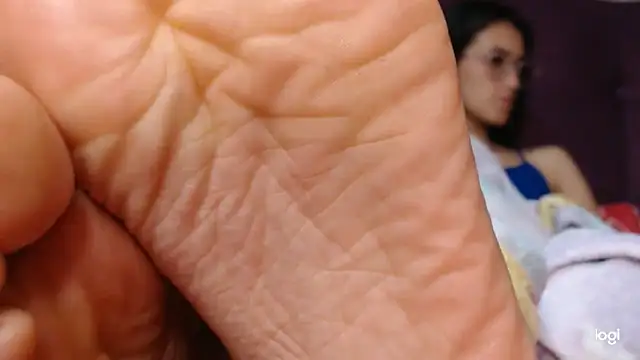 ash feet online show from November 29, 3:10 am