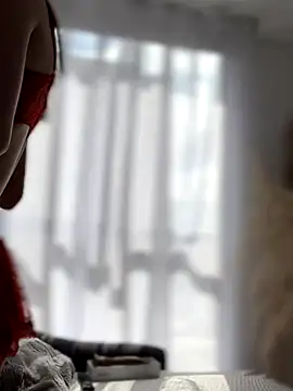 Sofi Leal online show from November 9, 2:57 pm