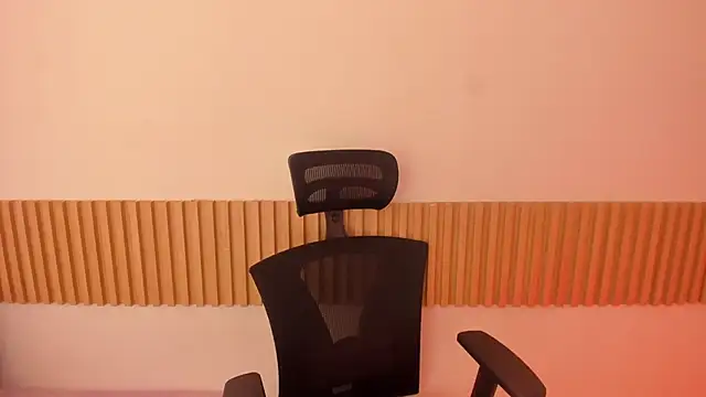 OliviaSweett online show from October 31, 7:07 pm