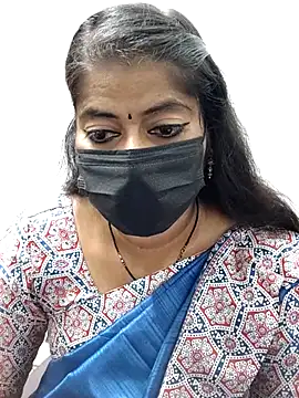Snapshot of tamil_Sigappu_Roja chatting on October 3, 1:00 am tamil Sigappu Roja online show from October 3, 1:00 am