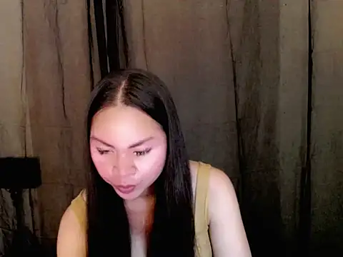 kimjee123 online show from June 5, 8:31 am