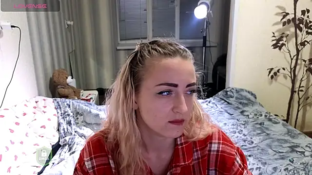 space danger online show from April 1, 4:15 pm