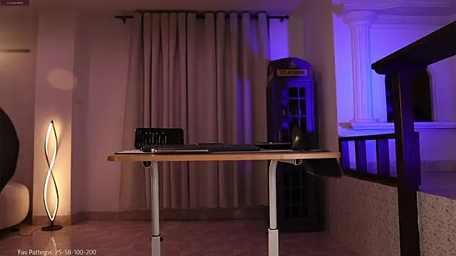 vaniaa95 online show from April 9, 1:19 am