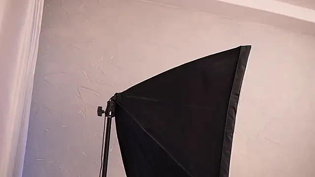 Ariaa Isabell online show from October 23, 6:25 pm